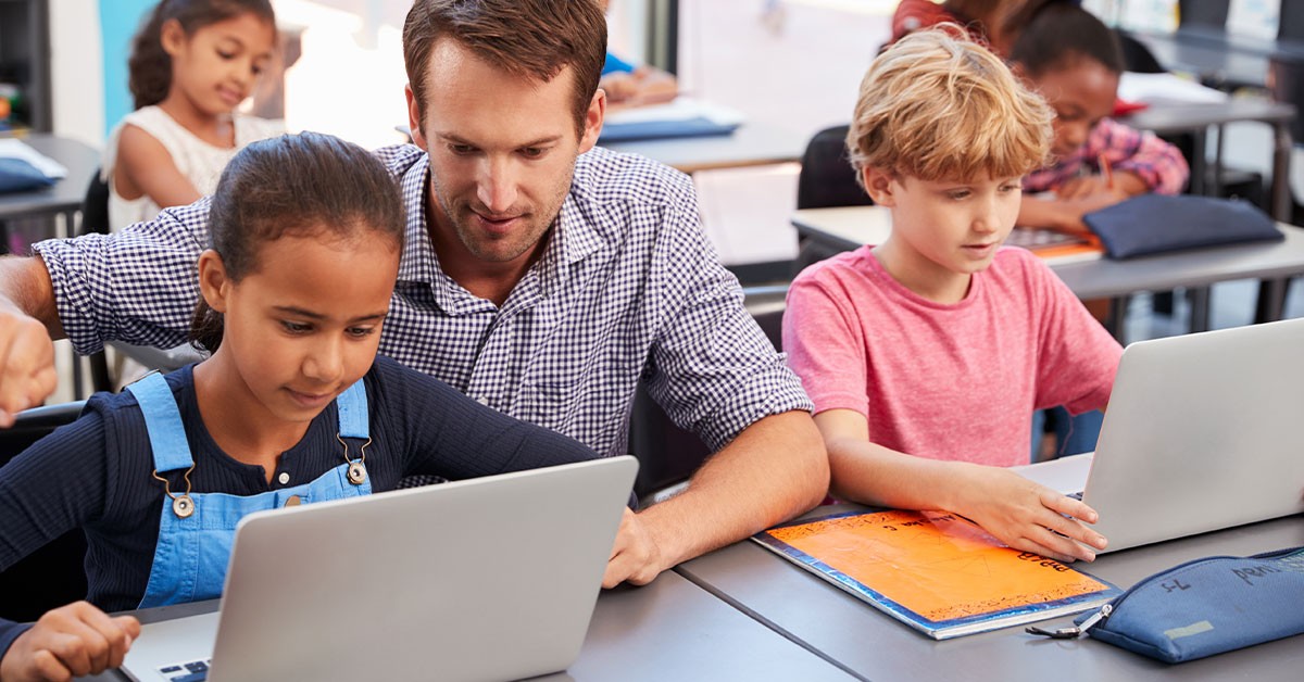 Advantages of Ready-to-use Custom Learning Content For K-12 Students